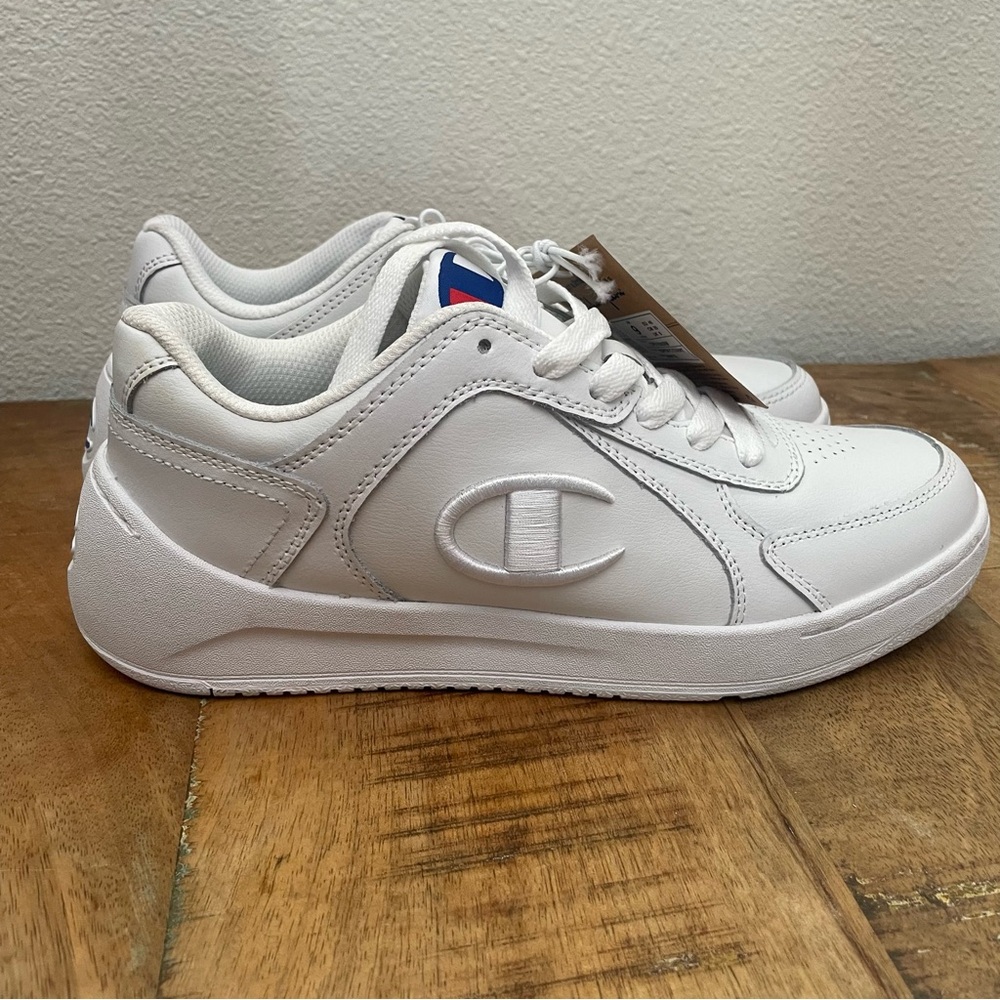 Champion Women's Super C Classic Court Low Ladies Lace-up Sneaker, size 9
